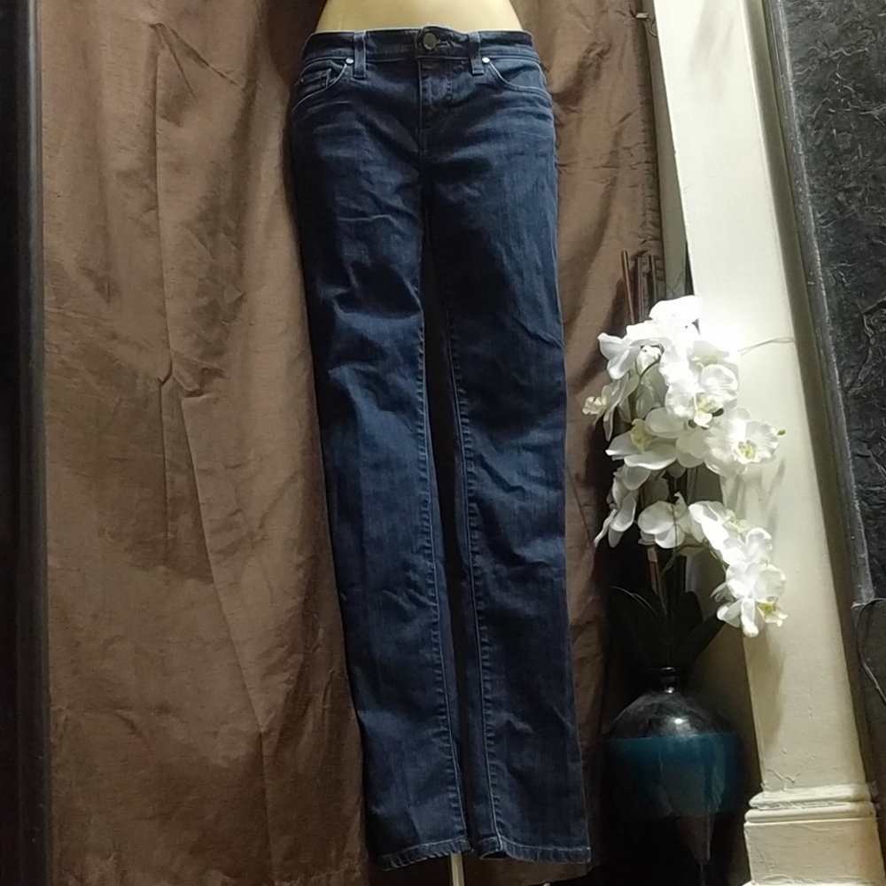 Size W 29 Chelsea style jeans